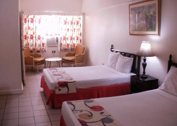 Pineapple Court Ocho Rios