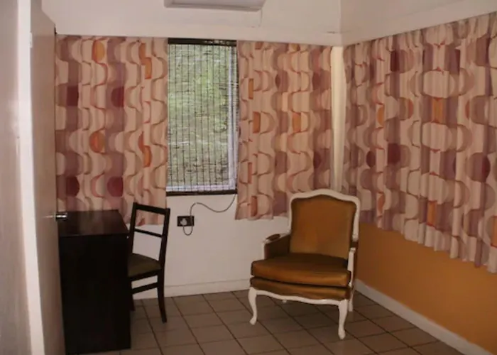 Pineapple Court 2* Ocho Rios